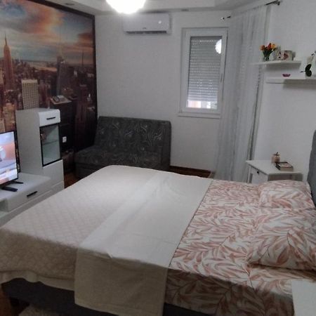 White Night City Center Apartman Belgrad Exterior foto
